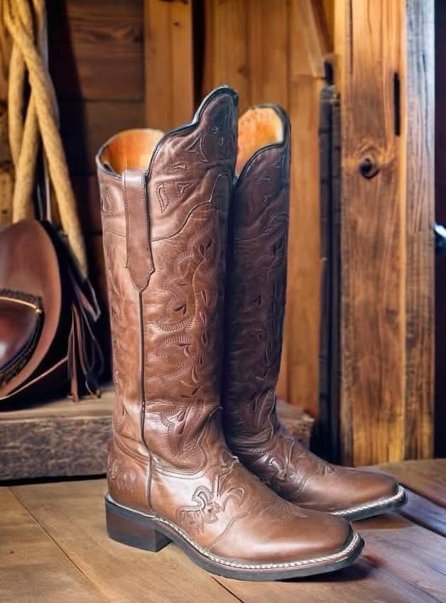Rustic Buckaroo with Shin Protection – Lacy Boots