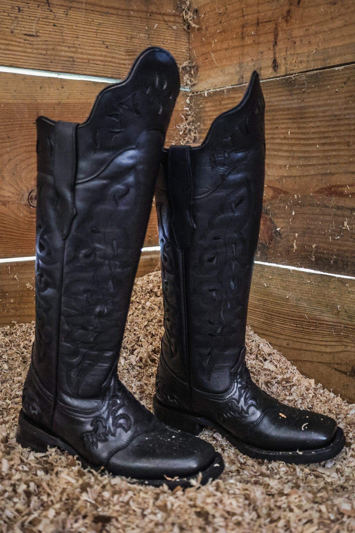 Tall Black Smooth Leather w/Shin Protection